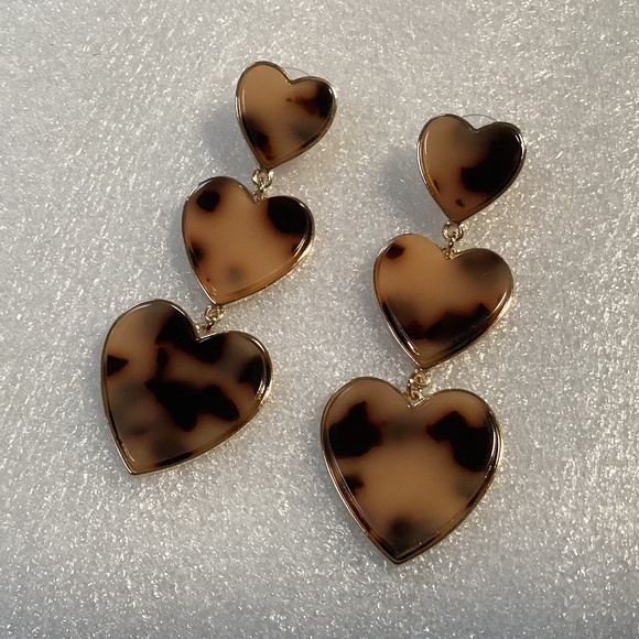 Baublebar 3 Tier Tortoise Shell Heart Dangle Earrings - Picture 2 of 7